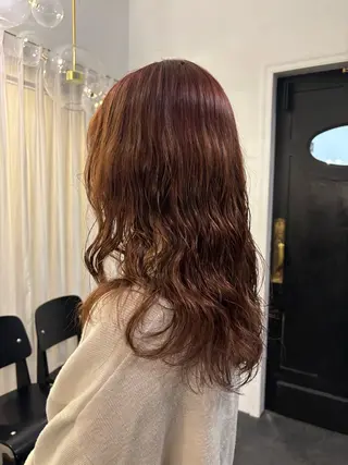 パーマ comeghead 琴音のヘアスタイル