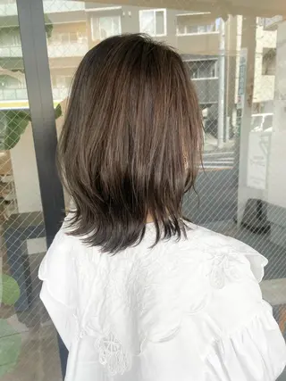 ミディアム カラー 柏韓国ヘア 白石芽衣のヘアスタイル