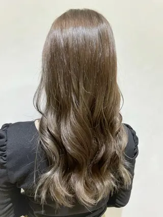 セミロング 髪質改善お任せ ください♪ひとみのヘアスタイル