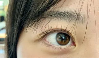 マツエク・マツパ 韓国エクステ／羽エク ダブルスキル💛のヘアスタイル