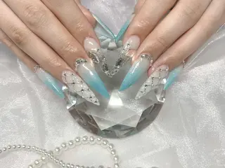 ネイル nailsalon AXIAのネイルデザイン