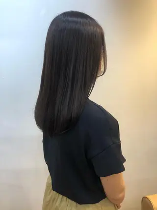 セミロング カラー あずまぐち めぐみのヘアスタイル