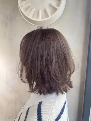 ミディアム カラー 梅田美容室 山崎海波のヘアスタイル