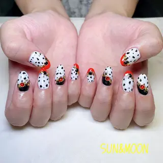 ネイル SUN&MOON REOのネイルデザイン