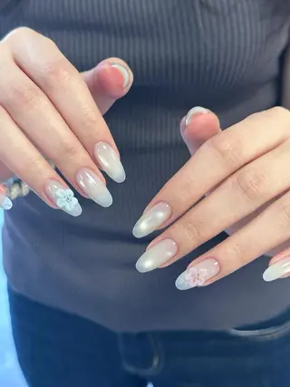 ネイル FuFu.Nail 2️⃣番のネイルデザイン