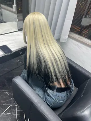 ロング カラー Ria OSAKA 梅田所属・マリカ🦋韓国 ハイトーン/エクステのヘアスタイル