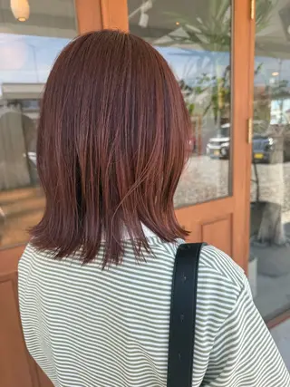 ショート カラー 中村 日伊菜のヘアスタイル