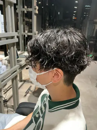 パーマ メンズ レイヤー×髪質改善 ×透明感/杉田 圭のヘアスタイル