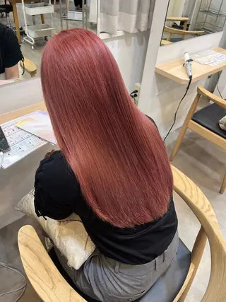 ロング カラー 𝒀𝒖𝒊𝒏𝒂 梅田/透明感カラーのヘアスタイル