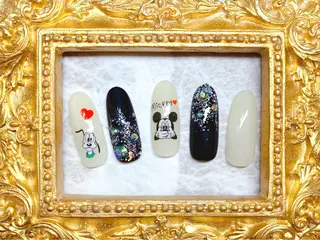 ネイル マジック ミラーのネイルデザイン