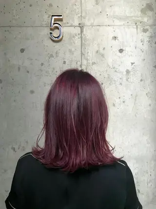 ミディアム カラー SLASHスラッシュ 兵頭　裕のヘアスタイル