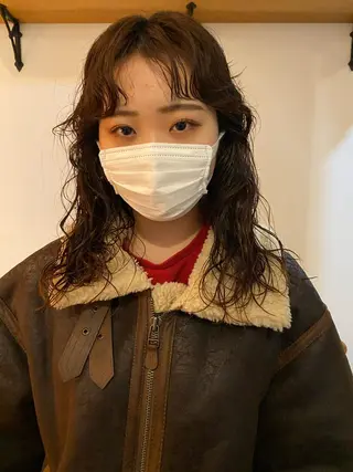 セミロング パーマ ショート& パーマ　坂本のヘアスタイル