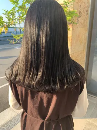 カラー さとう あやかのヘアスタイル