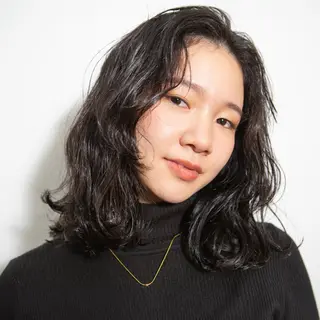 ミディアム パーマ 【nui 茨木】 清水優のヘアスタイル