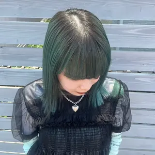 セミロング カラー レイヤー/ブリーチ/ 渋谷/ルル🌿のヘアスタイル