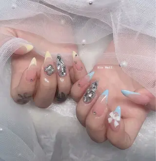 ネイル Hin Nailsのネイルデザイン