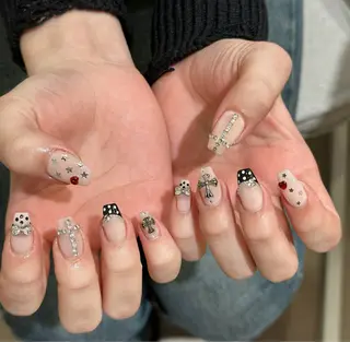 ネイル JIN 168 新大久保のネイルデザイン