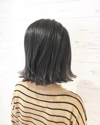 ショート カラー ヘアアレンジ ✨艶髪✨透明感✨ 山内大樹のヘアスタイル
