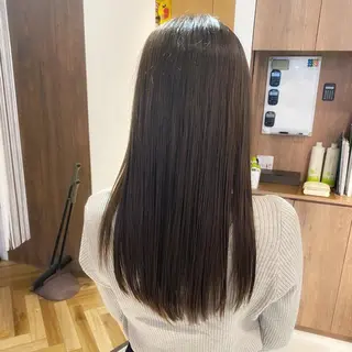 ロング カラー 髪質改善特化 安東駿介のヘアスタイル