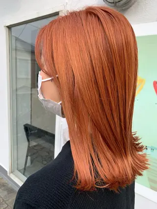 ミディアム カラー 平 ちひろのヘアスタイル