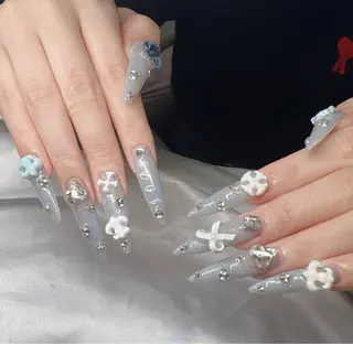 ネイル Lee Nailsのネイルデザイン