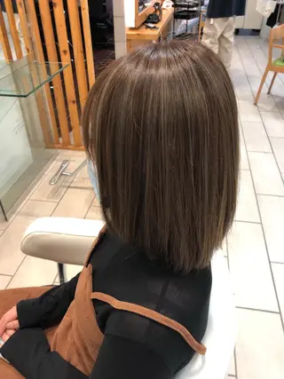 ミディアム カラー デザインカラー✨🦄 透明感カラー✨ヒカルのヘアスタイル