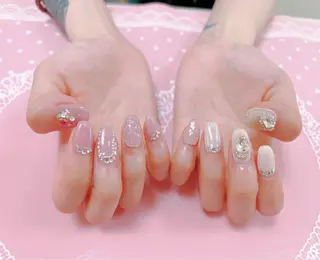 ネイル はぴねす所属・横浜 美夢のネイルデザイン