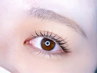 マツエク・マツパ Dress 田中のマツエク・マツパデザイン