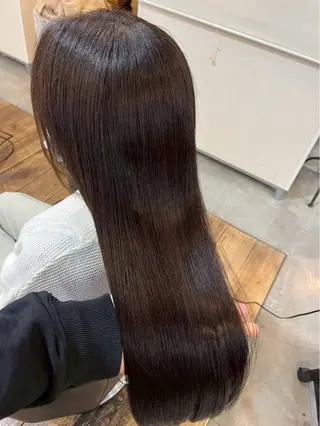 ロング カラー 奥永 心彩のヘアスタイル
