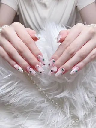 ネイル ENsalon AKIRAのネイルデザイン