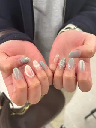 ネイル 韓国風🤍 イワサキ　リコ🍒のヘアスタイル