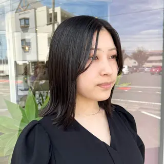ミディアム ♡ナナコ♡ レイヤー/艶髪のヘアスタイル