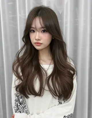 ロング カラー 顔まわりの神様✨ 透明感カラー藤嶋秀幸のヘアスタイル