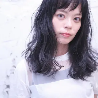 ロング 中山 泰徳のヘアスタイル