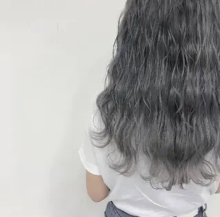 セミロング カラー パーマ ヘアアレンジ ネイル マツエク・マツパ アイブロウ カラー特化サロン大阪 ルービック江坂/新城のヘアスタイル
