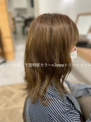 セミロング カラー やまこし 美裕樹のヘアスタイル