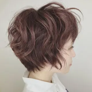 ショート カラー 上田 篤史のヘアスタイル
