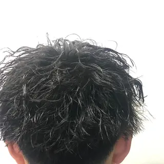 ショート パーマ メンズ ✴︎赤み除去カラー daichi✴︎のヘアスタイル