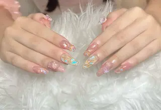 ネイル D-BEAUTY Nailsalonのネイルデザイン