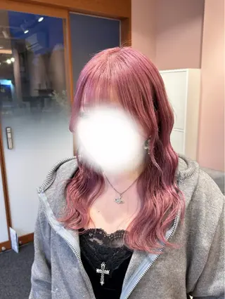 セミロング カラー ·.⟡ 福田 彩乃 透明感カラー🪄🩵のヘアスタイル