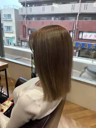 ミディアム カラー 松江 優空のヘアスタイル