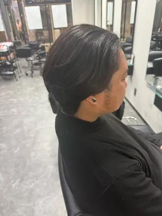 メンズ 本田 有里のヘアスタイル