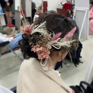 セミロング 梅山 美侑のヘアスタイル