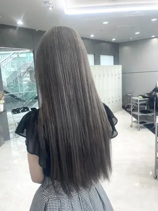 カラー メンズウルフ🐺♡ ブリーチ♡ヘアメ🎀のヘアスタイル