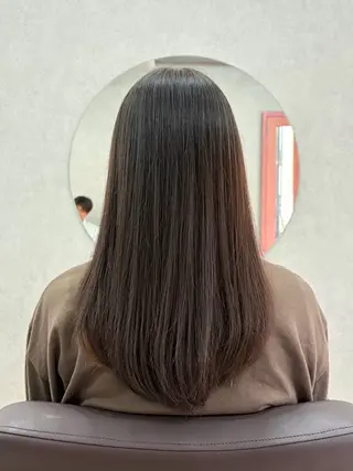 セミロング 倉澤 愛理のヘアスタイル