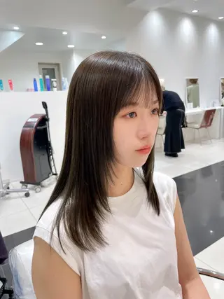 セミロング カラー BiBi 武田 あやのヘアスタイル