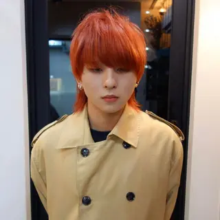 ショート カラー ブロンド／ブリーチ 【SITY.】のヘアスタイル