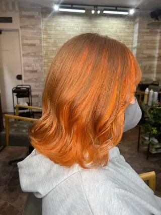 ミディアム Lilly 中谷友里のヘアスタイル