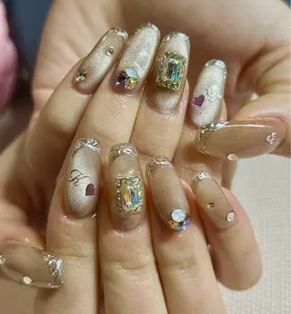 ネイル ビューティーサロン美舞所属・mibu⭐︎ 髙橋のネイルデザイン