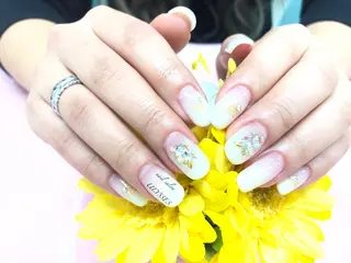 ネイル ユリシスネイル 担当近藤のネイルデザイン